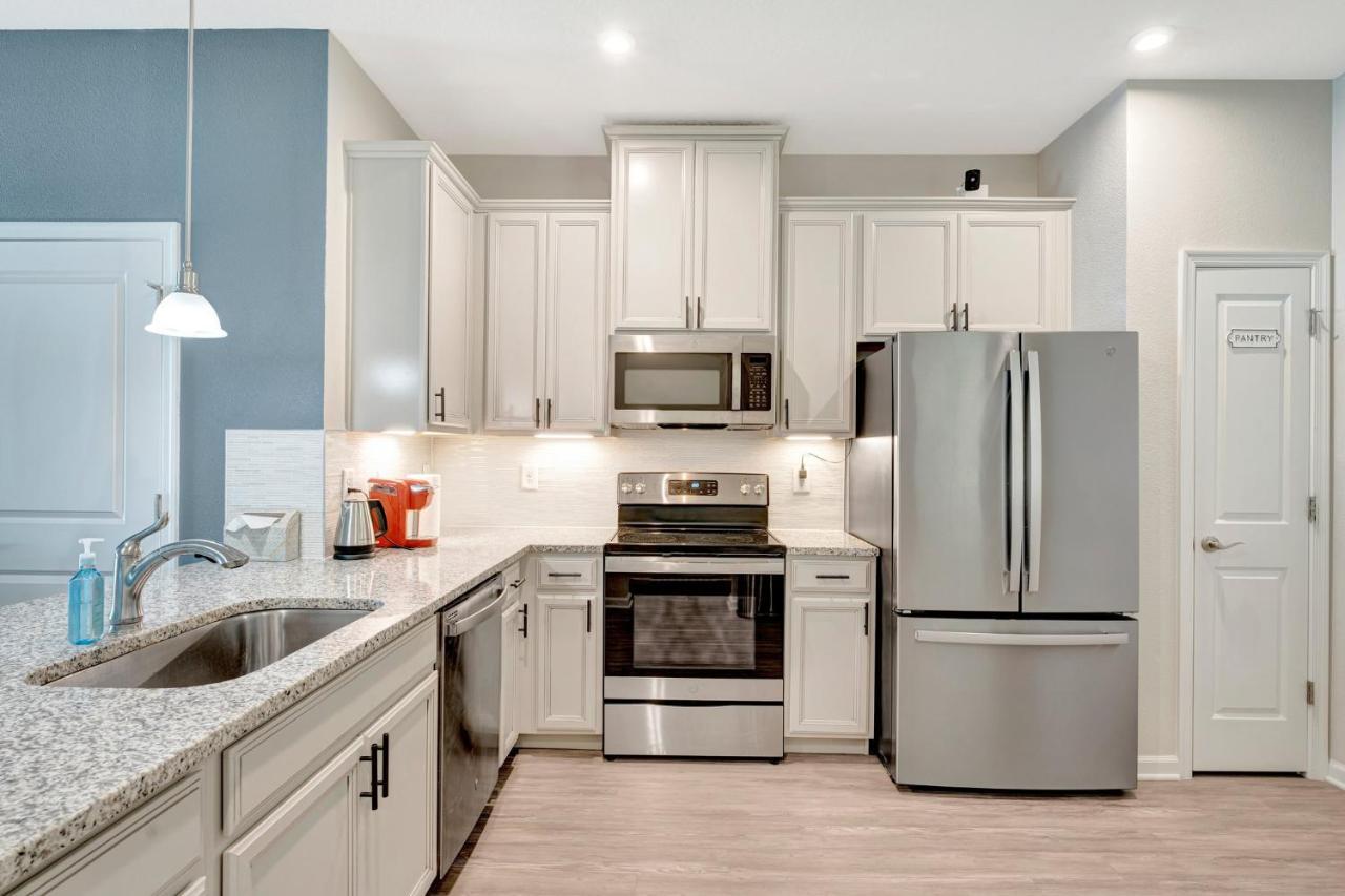 Zenhomes In Heart Of Brandon Convenient Location Kültér fotó